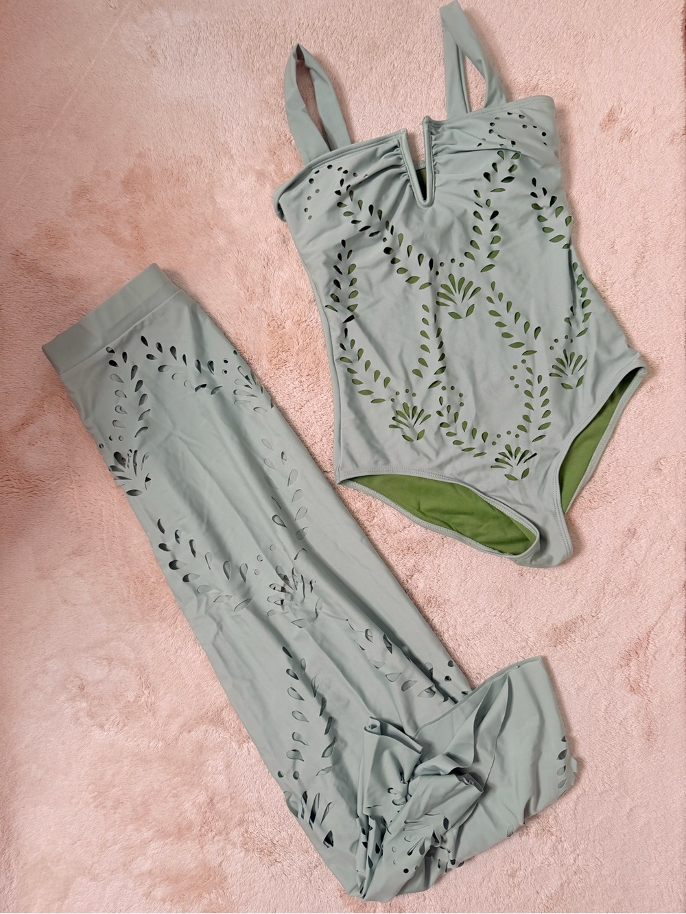 ‼️⚠️Women’s Sage Green One-Piece Swimsuit with Laser Cut Detail‼️⚠️